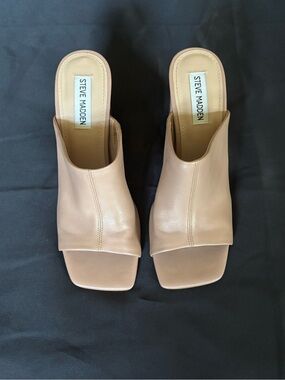 Steve Madden Nude Open-Toe Leather Heels
